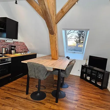 An Den Schwabachauen - Keine Monteure Apartment